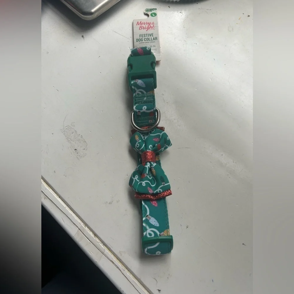 NWT Merry & Bright Festive Dog Collar L
